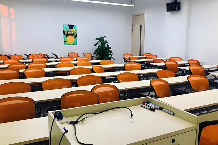 上海上岸鴨公(gōng)考_教室環境照片